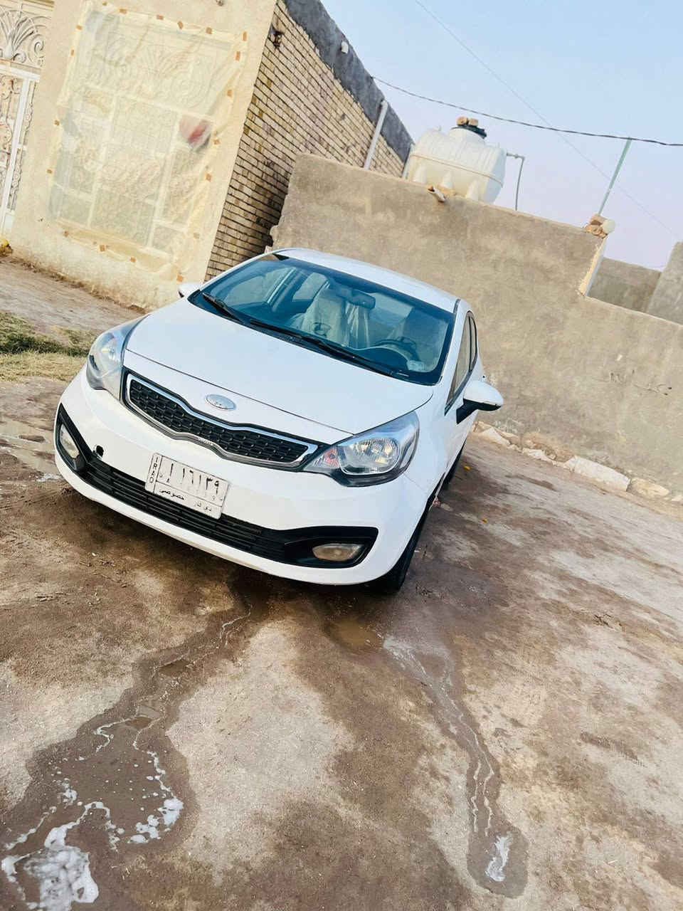 سلام عليكم كيا ريو 2014خليجي رقم ذي قار مشروع وطني محرك 1600 مامفتوحه  بيه قبق جنطه ابدل اصلي نفس الون  او الدواير الجاملاغات الخلفيه   صبغ والباقي كفاله عامه سياره جاهزه محرك كير  حداديه تخم تاير سياره فول مواصفات شاشه تحكم ستيرن كامره اشاير بل مري مري شفط مكان ناصريه مراوس او بيع حسب القناعه الستفسار ***********
