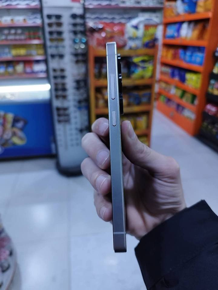 Galaxy s25 ultra  
ڕام ١٢ و ٢٥٦گیگا
٢سیم 
زەمانی جیبال
کامل ئەشیا + کەڤەر
نرخ: ١ملیۆن و ٢٠٠ هەزار قفڵ 
تکایە بۆ معاملە چات مەکە 

*********** . viber . whatsapp دخان, السليمانية
