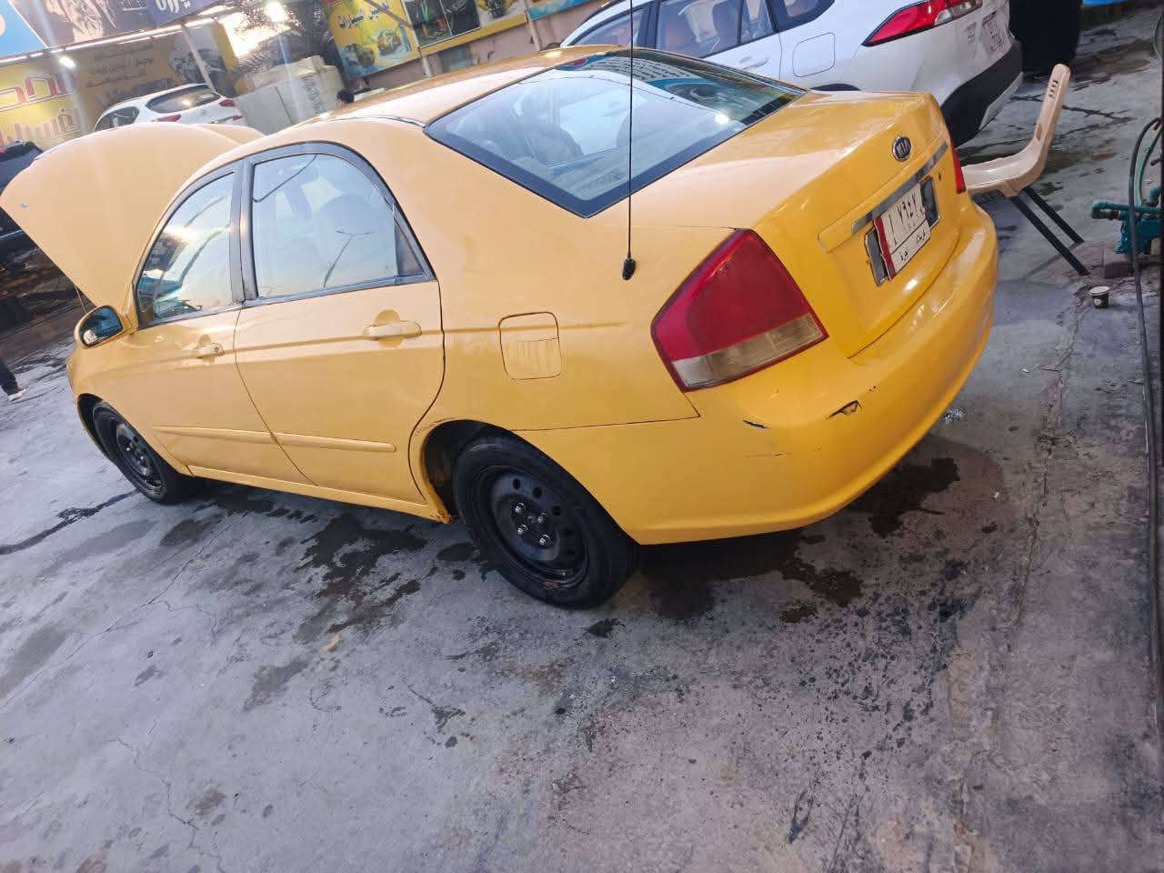 سلام عليكم سبكتره مديل 9 مكينة وكير مكفولات حدادي جديده بيه جاملغ مال امريكيه خلفي بدون دواخل بنيد بي طخه شوي سياره ايبل واحد رقم كربلاء مكان كربلاء سعر 70 بيه مجال ***********
