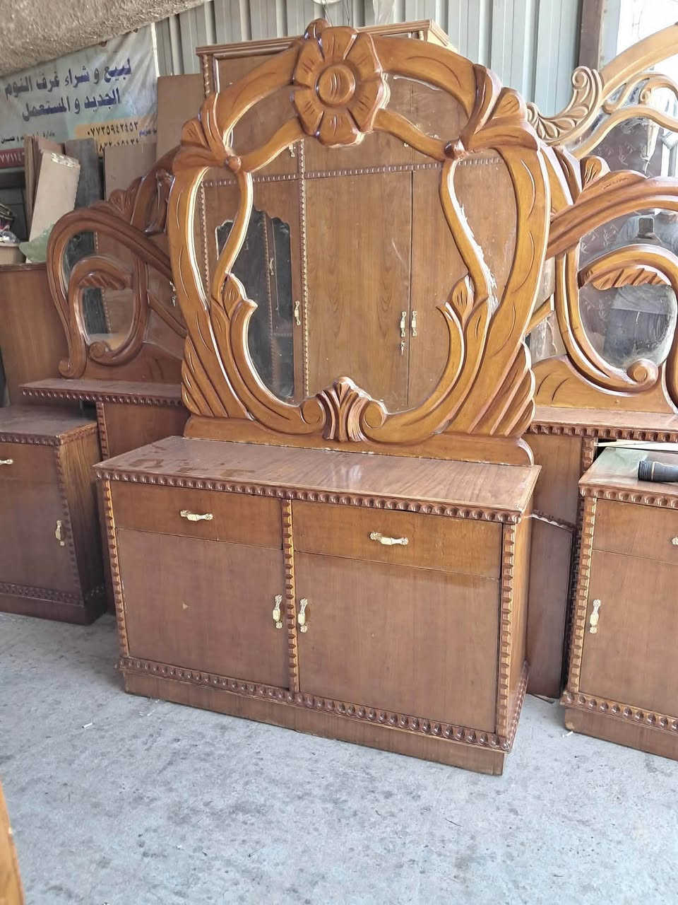 السلام عليكم
غرفه تسكام وملحق  خشب خارج داخل  خمسه باب 
مابيها اي ضرر
سعر. 600وبيها مجال قليل 
العنوان بغداد البياع


**إذا كنت صاحب هذا الإعلان وتريد حذفه لأي سبب، رجاءا أرسل رسالة إلى الدعم الفني**