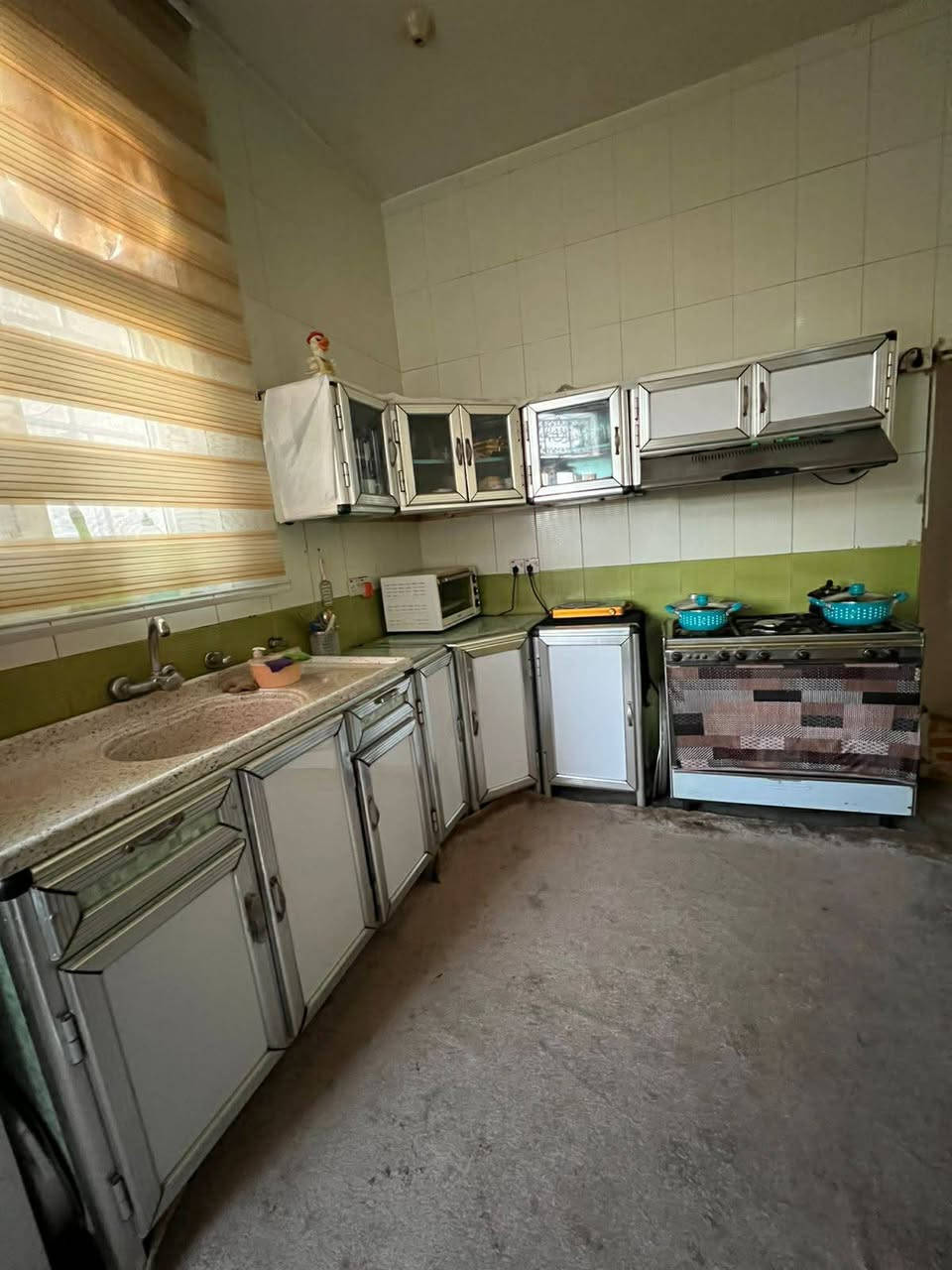 كاونترات للبيع نضيفات كلش الاستفسار اتصال واتساب ***********
