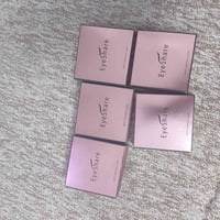 شلعة عدسات • ١٥ قطعة • مع علبهن