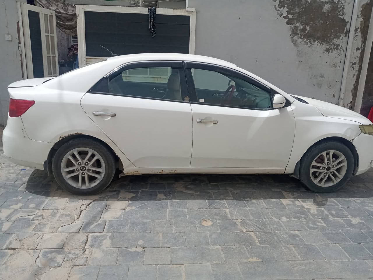 سيراتو موديل 11 رقم اربيل
صبغ حزام  سيارة جاهزة مابيه نقص 
سعر 80 
استفسار اتصل ***********

