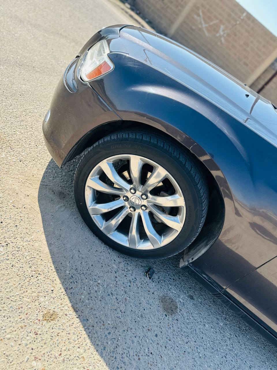 سلام عليكم
اوباما 13 دخول جديد ادوات بيه كصتين سياره جديده كارتون نقصه فقط حداديه الصدر السعر المطلوب 60 وبيه مجال ***********
