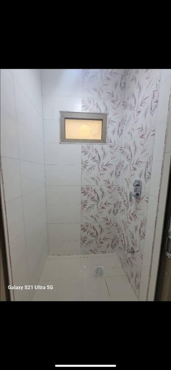 السلام عليكم دار للبيع مساحة 96 متكون من 3 نوم وستقبال ومطبح شغل فول واجهة مرمر العنوان الدورة شارع 60
#مكتب_الطيف_للإستثمارالعقاري
موقعنة الدورة شارع الساعاتي📍

***********
