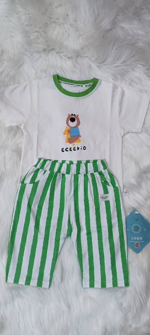 ✨👦  بجامـات ولادي 👦✨
أجمل الموديلات الصيفية وصلت 
القياسات من 1-5سنوات
السعر8000فقط


**إذا كنت صاحب هذا الإعلان وتريد حذفه لأي سبب، رجاءا أرسل رسالة إلى الدعم الفني**