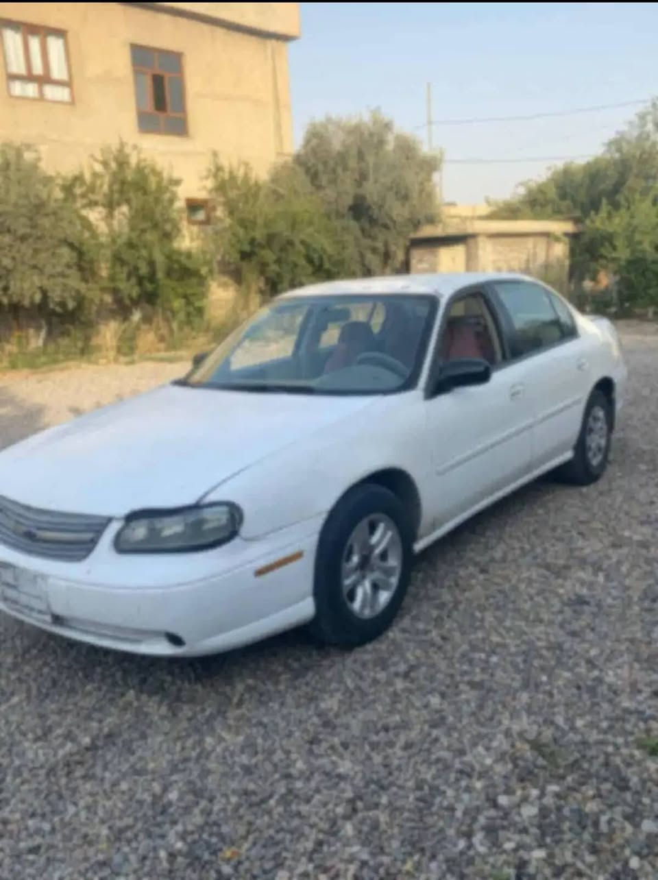 مرحبا متوفر ماليبو موديل 2000
محرك كامري 2400  4 سلندر اوتو 
مكان كركوك رقم فحص مؤقت سعر 20 وبيها مجال
للتواصل *********** مع التحويل
