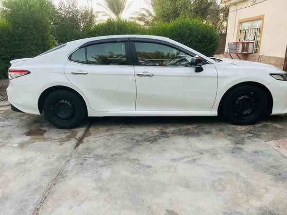 السلام عليكم كامري خليجي موديل 2020 رقم سليمانيه باسمي بيه قطعتين صبغ فقط اثر طخه باب خلف سايق  وجامرلغ خلفي 
السعر 195  وبيه مجال 
سياره جاهزه من كلشي 
للاستفسار ***********
مكان ديالى
