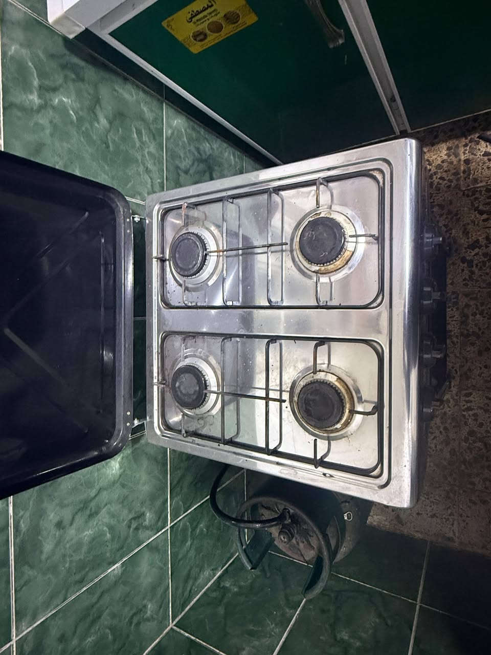 السلام عليكم 
غراض جديدة واستخدام شهرين للبيع 
١- ميز مكتبي كبير قياس ٢ متر ونص مع ملحق سعر ٣٣٠ الف 
٢_ ميز مكتبي صغير قياس متر و٢٠ سم عدد ٢ سعر الميز ٧٥ الف 
٣- ميز اجتماعات قياس ٢ متر و٢٠ سم السعر ٢٧٠ الف 
٤- سبلت ميديا جديد استخدام شهرين ٢ طن سعره ٧٥٠ الف 
وسبلت توسوت ١ ونص طن سعره ٢٢٥ الف وسبلت توسوت واحد طن سعره ١٥٠ الف 
٥- كراسي مكتبيه دواره عدد اربعه لون اسود سعر الكرسي ٤٠ الف 
٦- كراسي بلاستك قوي ويتحمل وزن ثقيل سعر الكرسي ٥ الف 
وسعر الطبله مالته الوحده بالفين دينار 
٧- ثلاجة شونك قياس ٩ قدم جديدة سعرها ٢٨٠ الف 
٨- تخم تركي ثقيل ١٠ مقاعد ابو الجرباية وبي ضمان جديد لوك وتر بروف ضد المي سعره مليون و٤٠٠ الف 
٩- طباخ اربع عيون ابو الميز مع صونده ومنضم سعره ٤٠ الف 

مكانهم بغداد 
للاستفسار الاتصال بالرقم ***********
