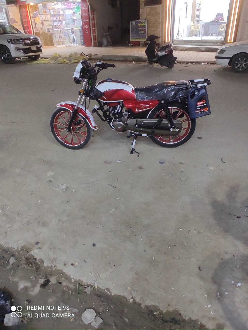 السلام عليكم دراجه لا شايناك 5 قير للبيع موديل  23 وكيل طالعه صار لها يومين بهايه بهاي السنه الجديده 26 خمسه من طالعه من الوكيل ***********
