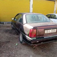 اوبل اوميغا • ١٩٩٢ • محرك وجير جديد