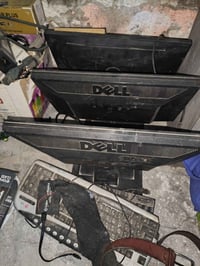 شاشات ١٩ • شاشتين مضروبة • كيبوردات قديمة