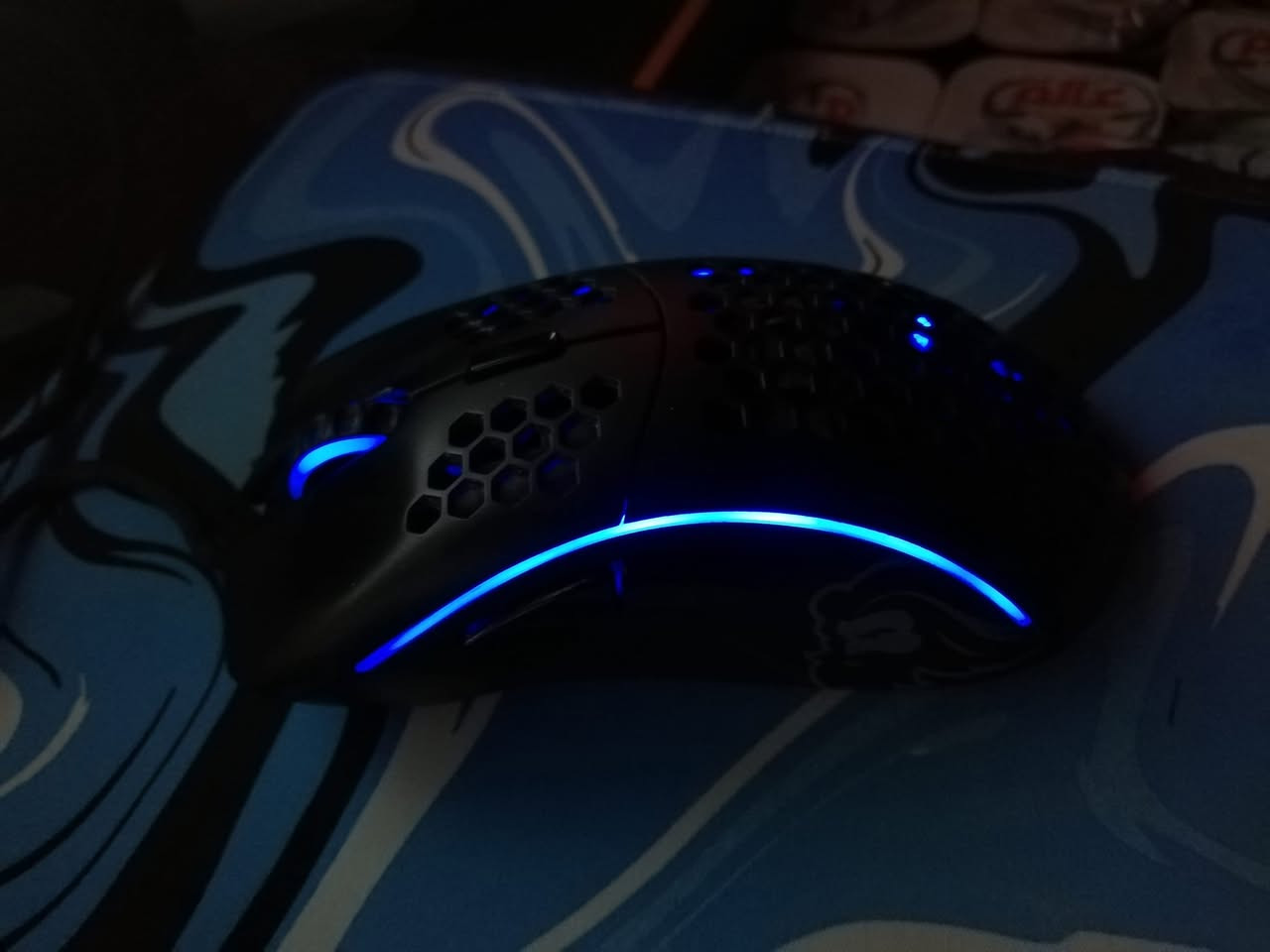 السلام عليكم
ماوس كلوريس مودل D اسود

نظيف جدا مثل ما مبين بالصور

كارتونه وكل ملحقاتها موجوده

سبب البيع رايد اجيب وايرليس

مكان بصره

السعر 25 الف

***********
