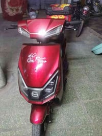 عندي درجة شحن بيع مكان بغداد حي العامل بطاريه جديده خلو 2025 السعر 475...