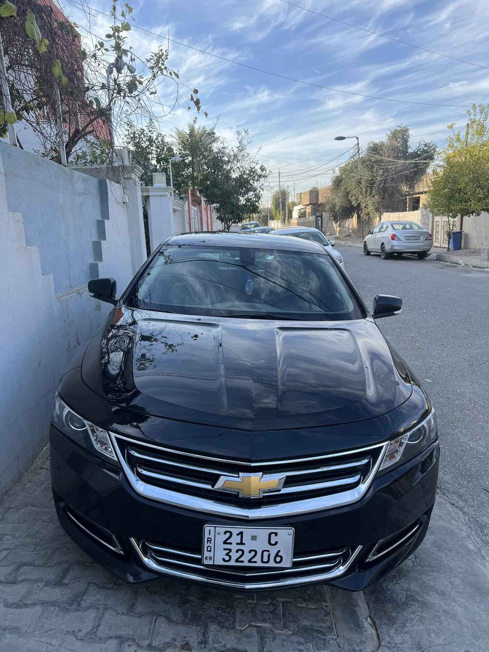 السلام عليكم 
شيفروليت إمبالا 🦌
موديل 2017
6 سلندر
بستم اكاديا بدون ادوانز بنزين عادي
مواصفات lt
شاشة جبيرة
قاصة
كشنات جلد كهربائي
لايتات زينون
ايرباكات كاملة
تبريد قطعتين
تشغيل عن بعد
اشاير بالمري
سايد بريك بصمة
تحكمات استيرن فول
السيارة ماشية149
حدادية امامية وخلفية كاملة جديدة
هزة وبراد ورقم  جديد
سنوية لحد نهاية 2030
ب اسمي تحويل  مباشر
بطاقة بنزين مقدم باقي فقط الاستلام 
السيارة صبغ عام وكل قطع الصبغ مبدل بلادي مو تجاري
السيارة جاهزة كاملة مكملة مبيها نقص و  مصرف ولا دينار 
رقم السيارة سليمانية
مكان السيارة كركوك
رقم الموبايل ***********
السعر 109 وبيه مجال
