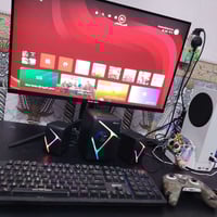 سيت اب اكس بوكس كامل مع جميع الملحقات شاشة كيمنك و ماوس وكيبرود و كرسي...