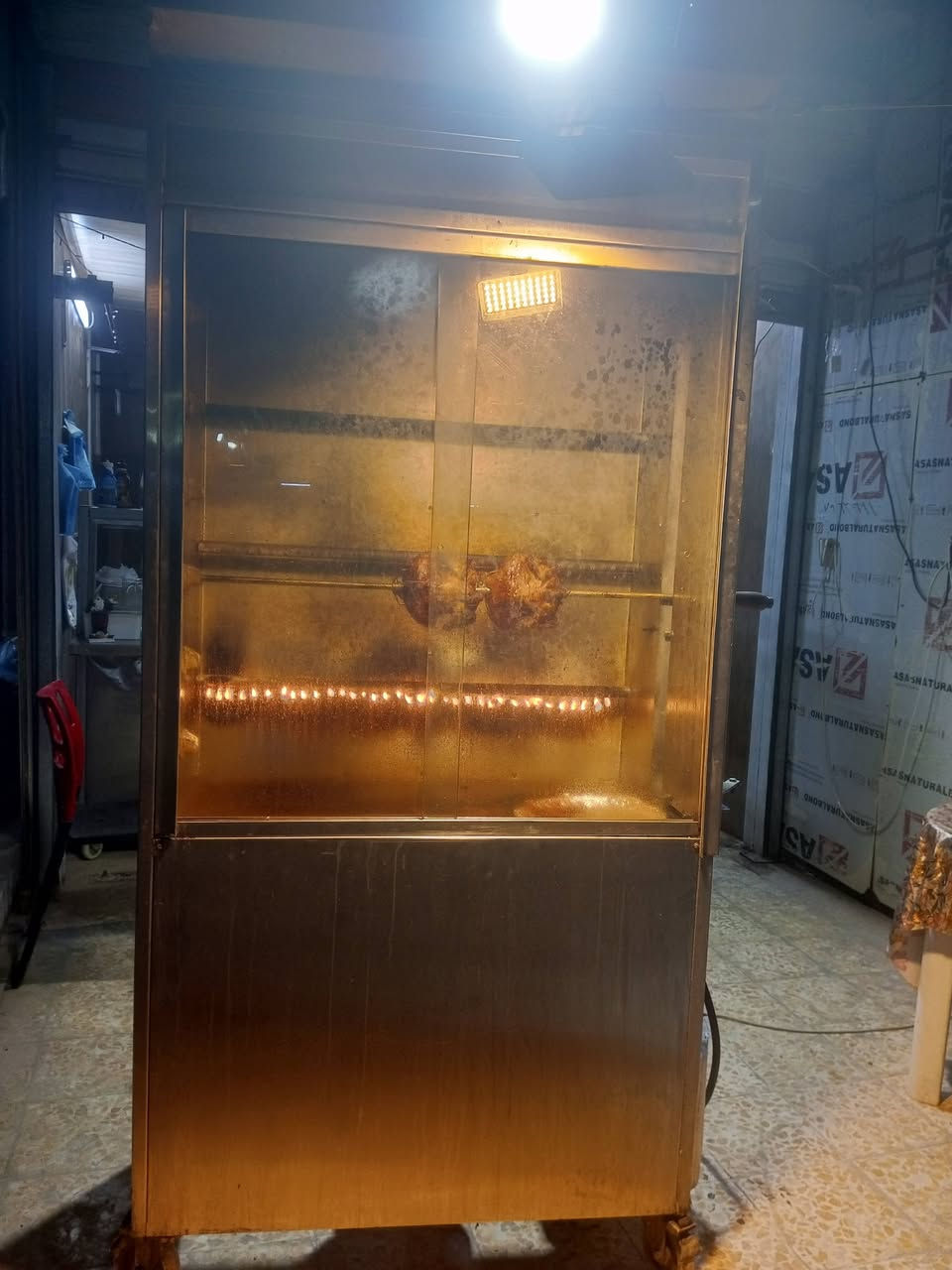 شوايه سل ستيل اصلي للبيع
ست اشياش 
مكانه بغداد 
٤٠٠ سعر

*********** واتساب
