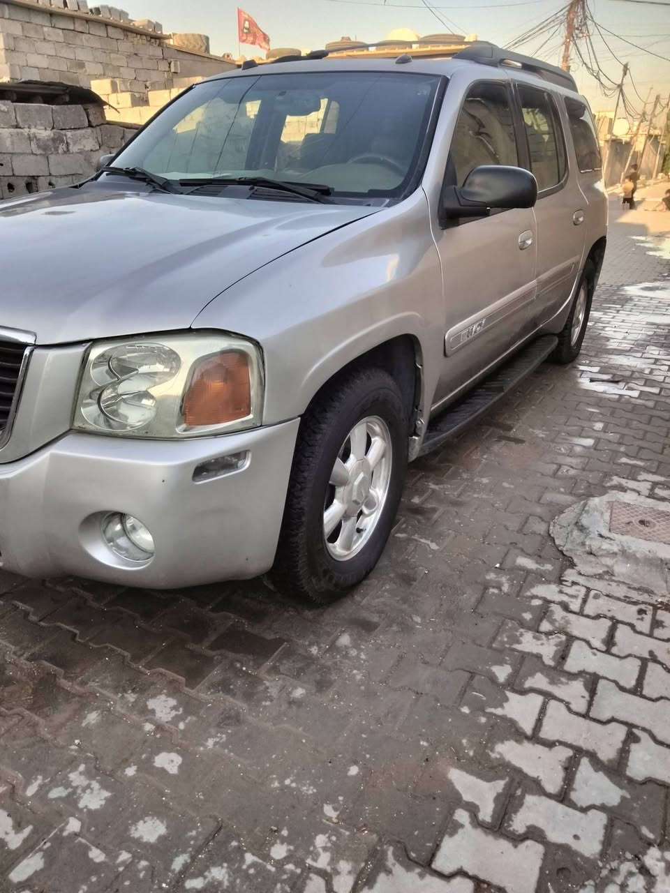 السلام عليكم من رخصة صاحب الكروب جمسي موديل ٢٠٠٤ مكينة كير تبريد ثلج تخم تأير صدر جديد سيار مصبوغة حزام جمالية بدون قمار سيارة راديتر جديد كمبروسر جديد لايت زنون كهربائية كله شغالة سنتر لك سيارة ما تصرف علية ربع ترايك للبصرة سيارة ٧راكب ٣قطع تبريد
 *********** السعر ٧٠وبي مجال بسيط
