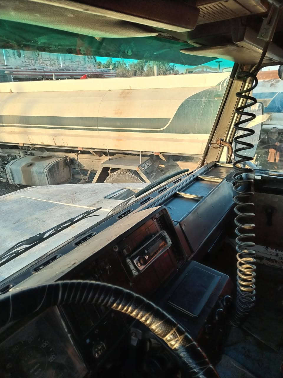 سكانيا ١١٢ مكينه ١١٢سوبر وشايلينه.. تجفيت جديد كير ٥ب٥ اكسل البي مكفولات تخم تاير باتريات كهربائيات كله جديده سياره رقمه أربيل انكليزي لل٢٠٣٠ وكاله فقط مكاني بغداد النهروان للاستفسار ***********
ملاحظه مكلف بالنشر خابر على الرقم
