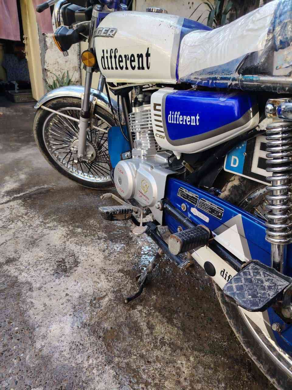 اسلام عليكم دراجة ايراني موديل 2020 نظافة گدام العين
شرط شرط المكينة ما مفتوحة شركة بس يعوزة چاملق لان چاملق الشركة تعب فقط السعر500 وبي مجال لطيبين بيع مستعجل جماعت ال400مابيع من هسه رقم *********** واتساب كذالك الخاص موجود #ادمن
