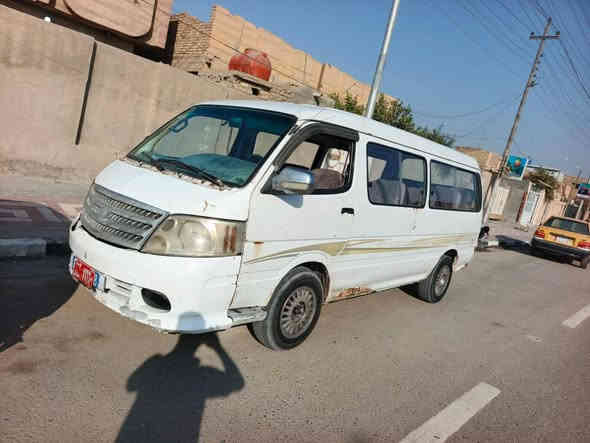 فتون موديل 2009سياره عليه غرامه 140الف مصفره هياءه مكينه حلو ه كير حداديه نص عمر ولمكينه بيه بلكات لو بخاخ فقط رقم بابل سعر 25وبيه مجال رقم احمر مداور تكاتب مكان طوريج ***********
