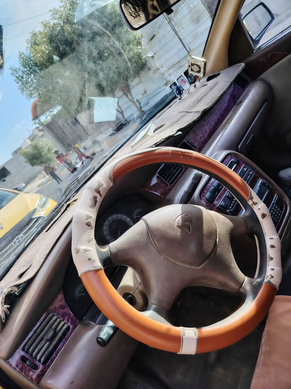 سلام عليكم سمند مويل ١١ ناطقه محرك كير خير من الله تبريد شغال  كهربائيات خير من الله سنويه بسمي ٢٨ مصفره من غرامات وهيئه مكاني بغداد اليوسفيه رايده 25 وبيه مجال  مامتواجد ع نت اتصل وسهله 0755096737 او ***********
