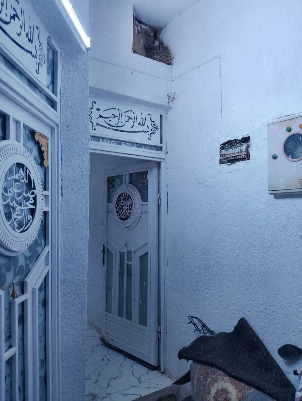 سلام عليكم
بيت 100 متر للبيع
في حي الحريه قرب دور النفط
كامل مكمل طابقين
للستفسار التصال علئ الرقم
***********
