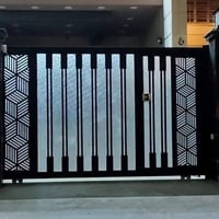 معمل حدادة أبو صادق • قضاء الدغارة • أبواب وشبابيك