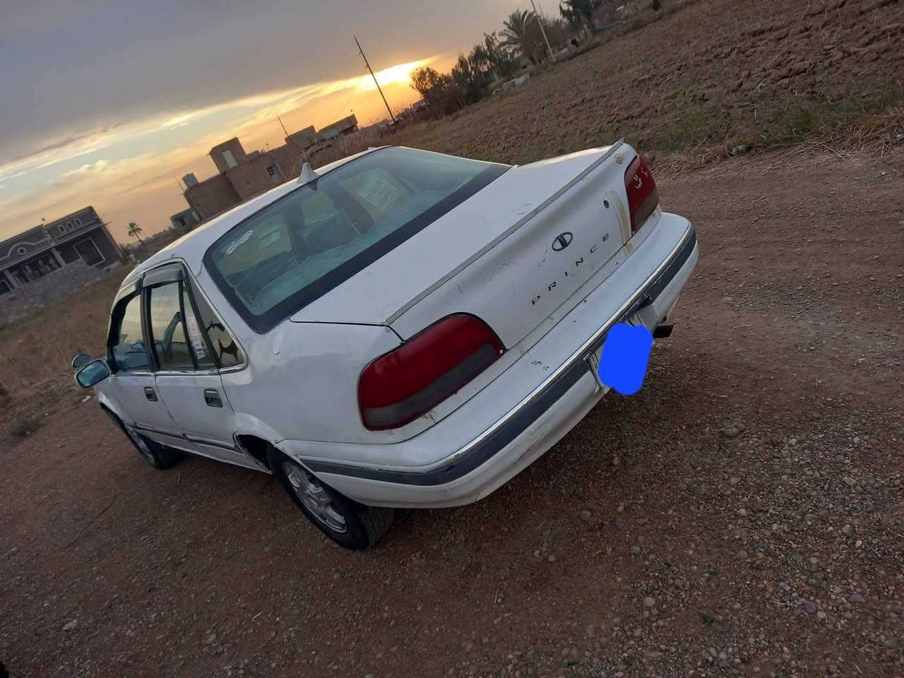 برنس فراشة 🦋  موديل ٩٦ رقم انبار .
شرط  التحويل كير ومحرك وشاصي انطيك مكفول صدر أمامي وخلفي ٩٠ بل ميه كهربائيات شغالة نقصها بطاين بوب الأمامية ونقصها فراش صندوك وبيها البريك شوي يرادله مايلزم تصليح البريك والفراش مو صعبات. أبيع السعر ٢٨ وبيها مجال. 
أو مراوس بسيارة أحدث ونطي كل شهر ٣ ورقات وأي ضمان إني حاضر  العنوان جزيرة رمادي .   ***********
