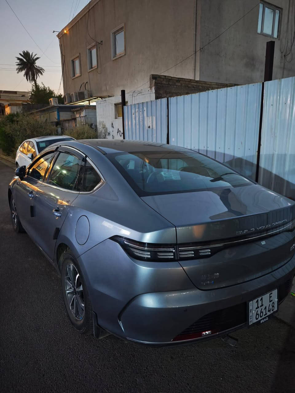 🚗 ديستروير BYD 2025
🔺مواصفات السيارة
▪️ بصمة تشغيل
▪️ كارت تشغيل
▪️ تشغيل عن بعد
▪️ أوتو هولد
▪️ كروز كنترول
▪️ شاشة دوارة
🔺 معلومات السيارة
▪️ ماشية 5 آلاف كم
▪️ رقم بغداد باسمي
▪️ السنوية جديدة
▪️ عازل حراري
▪️ داش كام بلادي
▪️ برمجة وتفعيل ADB
▪️ دودو لانشر
▪️ حوضيات جلد
▪️ أرضيات
▪️ حماية لشبكة الراديتر
▪️ كاربون فايبر يم دكم الجام
▪️ نايلون تغليف الدوسات والأبواب
▪️ نانو سيراميك أصلي
▪️ الشاحن الأصلي والفوم والمنفاخ موجودات
▪️  السيارة مكفولة
📍 مكان السيارة
▪️ بغداد - العطيفية
***********
السعر 20 و250 ومجال بسيط مال جية
