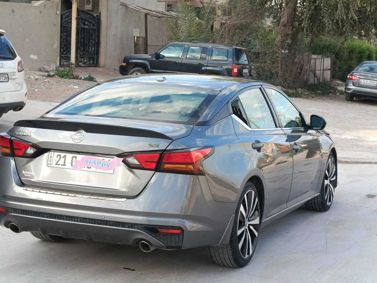 نیسان التیما 2022 SR
گێڕ و مەکینە بەشەرت 
بێ بۆیاخ تەنها کەمێک ساردی هەیە زۆر خاوێنە
وێنەی سۆنەرەکەیم داناوە
سەنەوی نوێیە
سعری 157$
رقم موبایل ***********
واتساب *********** كركوك, العراق
