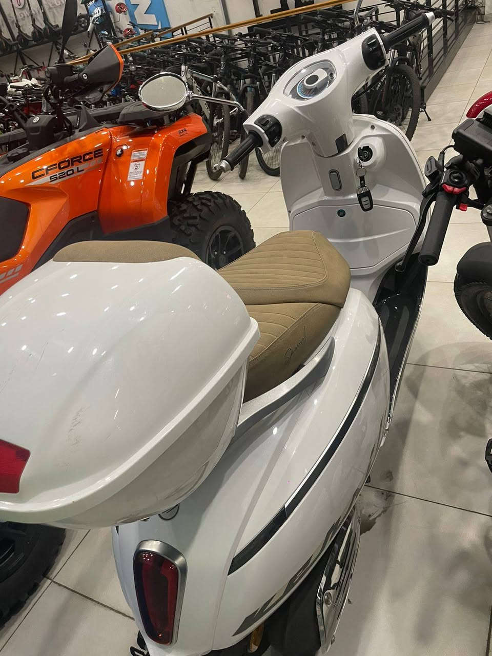 السلام عليكم *********** 
اخر قطعه رقم بغداد فيرسلا مكينه ١٥٠ رقم انكليزي بغداد 
زيرو بيها نقص بس هاي كفر مال سويج 

سعر نقد  3.750.000 
الاقساط : 4.850.000
