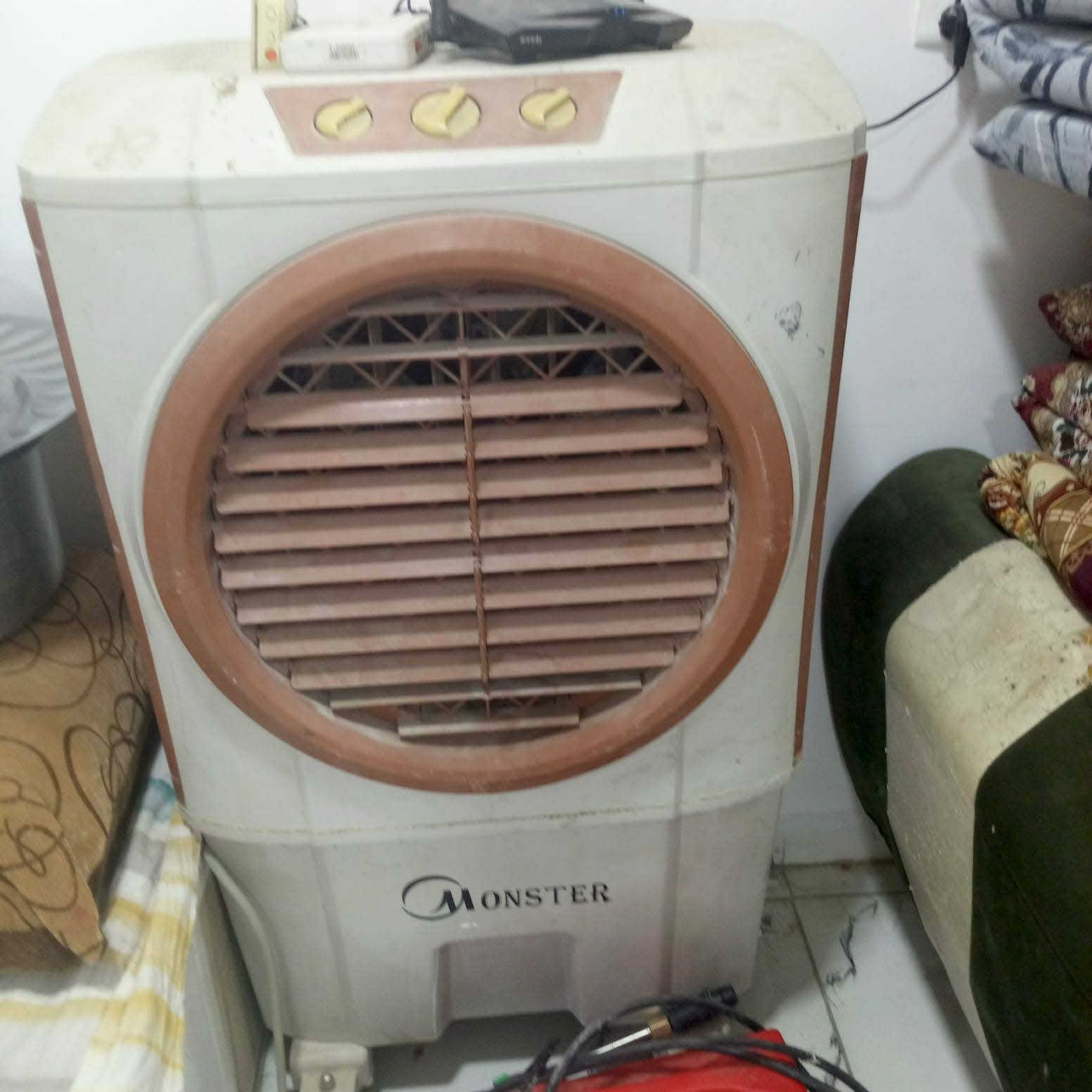 سلام عليكم اغراض للبيع مكان بغداد تواصل واتساب ***********
