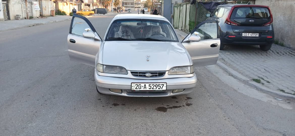 السلام عليكم سوناتا 2مديل ٩٤للبيع سياره جاهزه من كلشي صدر امامي خلفي دبلات امامي خلفي تخم تاير جديد صار اسبوعين من شديتهن  سعر 55وبيها مجال لطيبين مكان بخداد الحسينيه الراشديه 
(***********)
