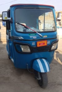 تك تك TVS 21 مكفوله كفاله عامه مداور ثاني يوم السعر 6300 وبيها مجال  0...