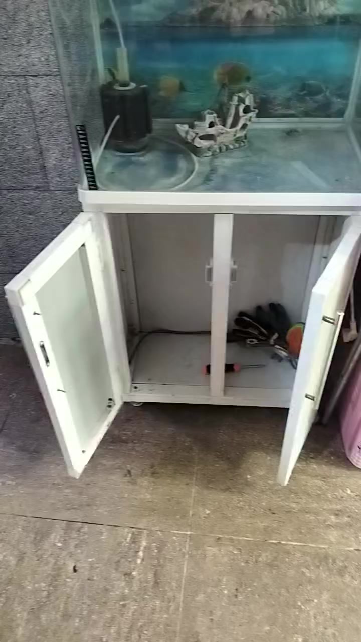 حوض يمك مستعمل ونظيف شرط لاكسر ولافطر مع ملحقاته وسفينه وياه بالكوفه


**إذا كنت صاحب هذا الإعلان وتريد حذفه لأي سبب، رجاءا أرسل رسالة إلى الدعم الفني**