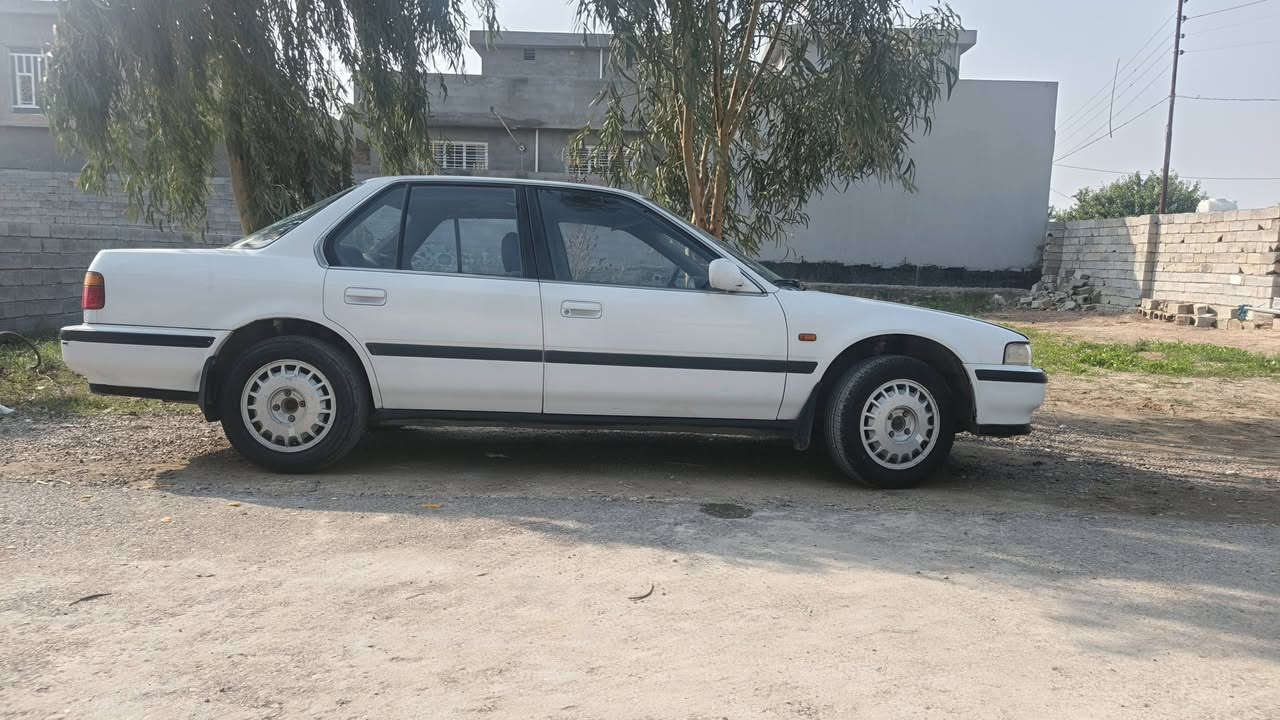 السلام عليكم
متاح سياره هونداي اكورد السياره بلاديه بدون صبغ بدون ضربه سياره كير ومحرك خير من الله كهربائيات شغاله رقم بغداد شرط التحويل مكان السياره ديالئ المقداديه السعر 33 وبيها مجال للشراي للستفسار ***********
