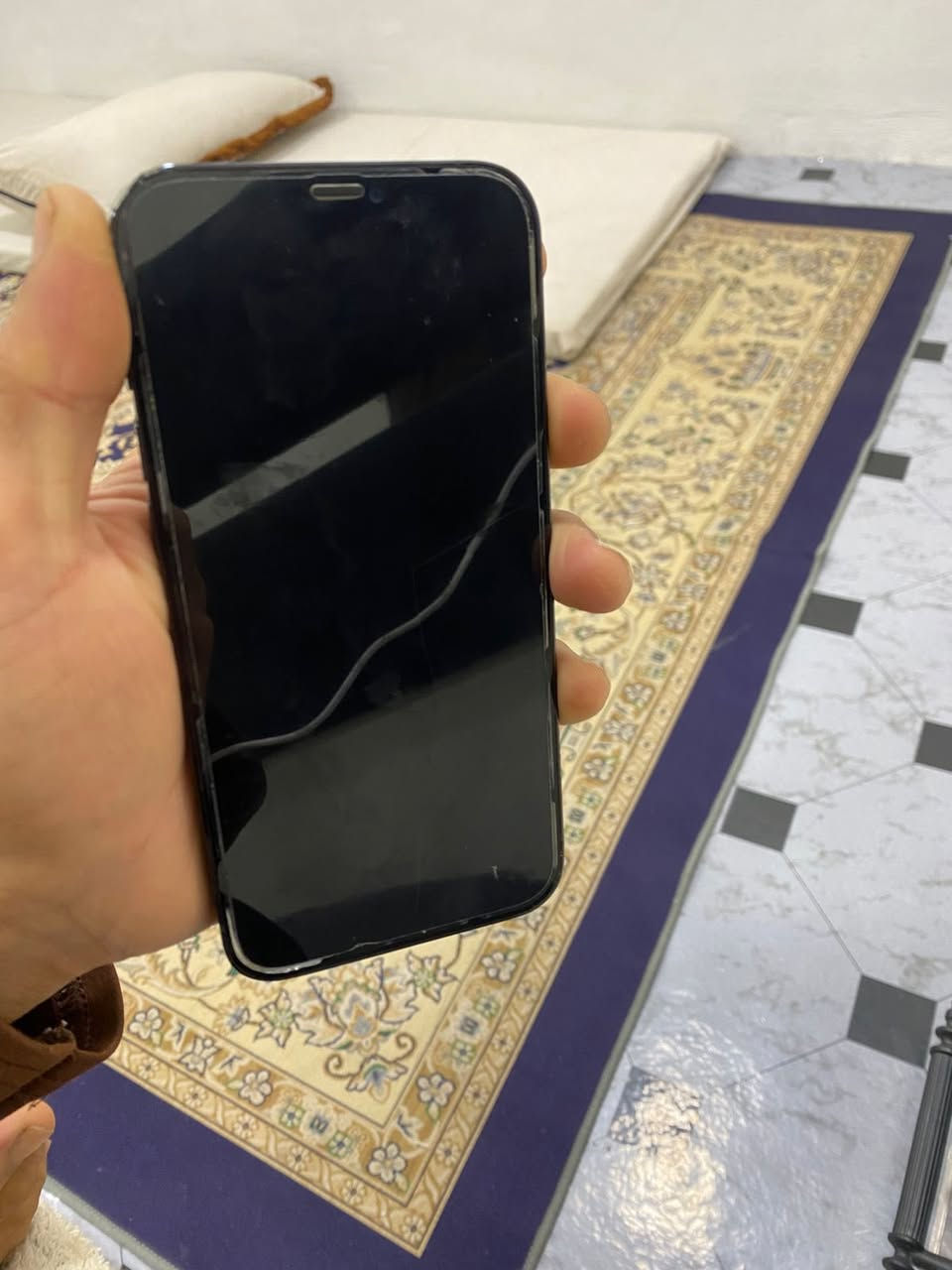 عرض مستعجل للبيع (بسعر حرق)
iPhone 12 Pro Max | برو ماكس 12 أيفون
الجهاز نظيف جداً ومواصفاته كالتالي:
• الذاكرة: 256 جيجابايت.
. (Double SIM) النسخة: دبل سيم كارد •
• البطارية: 78% (مبدلة).
ج ملاحظة واضحة: الجهاز يحتاج تصليح (آيسي شبكة)، حالياً الشبكة واقفة. غير ذلك الجهاز شغال 100% وممتاز للاستخدام على الواي فاي أو للتصليح.
§ السعر: 400 ألف دينار (وفي مجال بسيط للشراي المستعجل).
للاستفسار والتواصل: ***********
