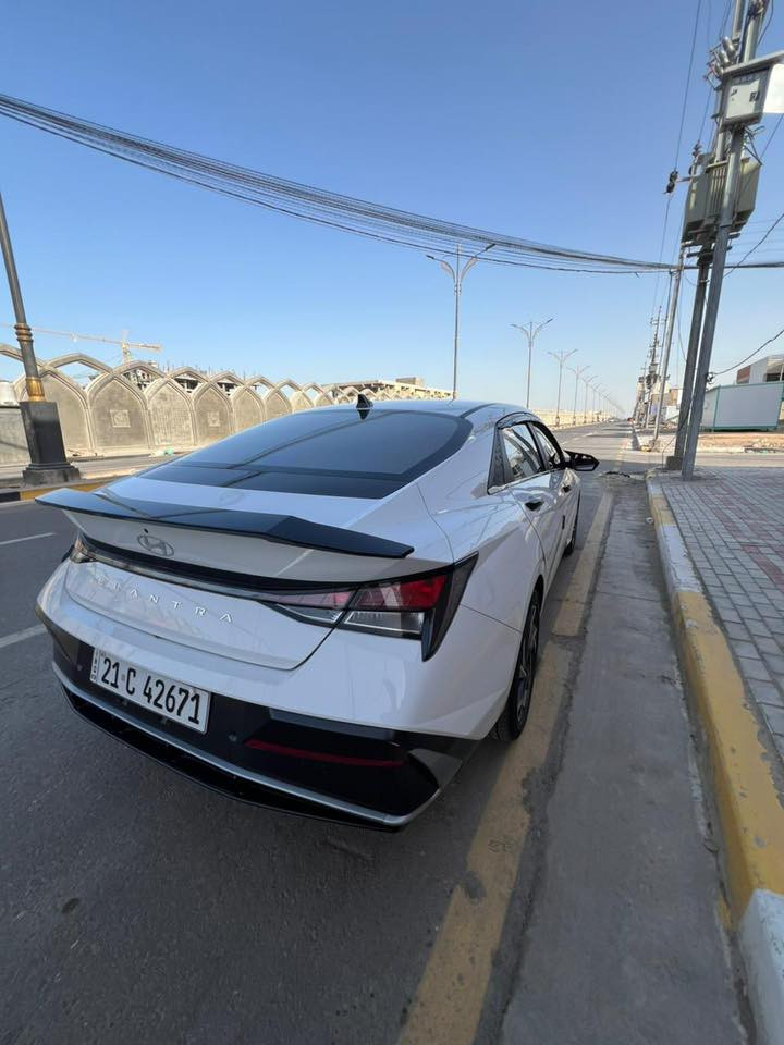 النترا 2024 مكفوله. 
رقم. سليمانية ماشية 40 الف بأسمي
فول. مواصفات كاملة ماناقصها شي سيارة
***********
