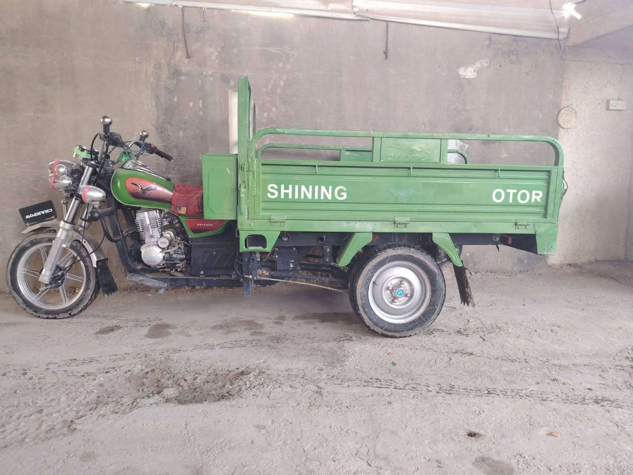 للبيع مدل ٢١ مكينه ٢٥ زيرو رقمي ***********
