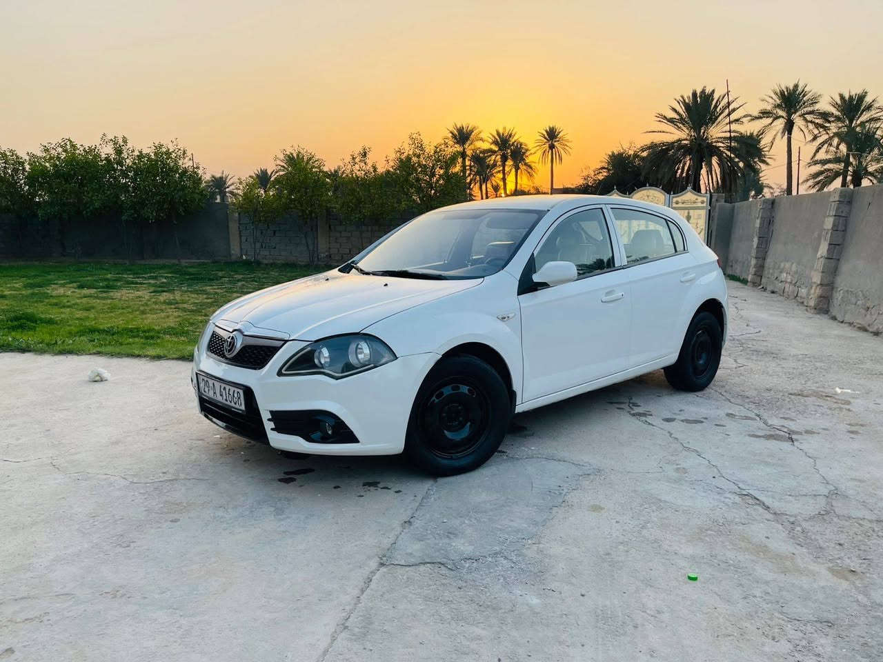 سلام عليكم برلنس ٢٠١٤ للبيع جديده ونضيفه جاهزه كير مكينه تبريد وحداديه وجاهزه عل اخير بيه رش قليل بتكمه جوه وشويه بلباب سياره مال جني نضيفه وجاهزه سياره قبل يومين محوله بسمي  سعر ٦٥ وبيه مجال للطيبين
مكان سياره بابل قرب سيطرت الاثار


**إذا كنت صاحب هذا الإعلان وتريد حذفه لأي سبب، رجاءا أرسل رسالة إلى الدعم الفني**