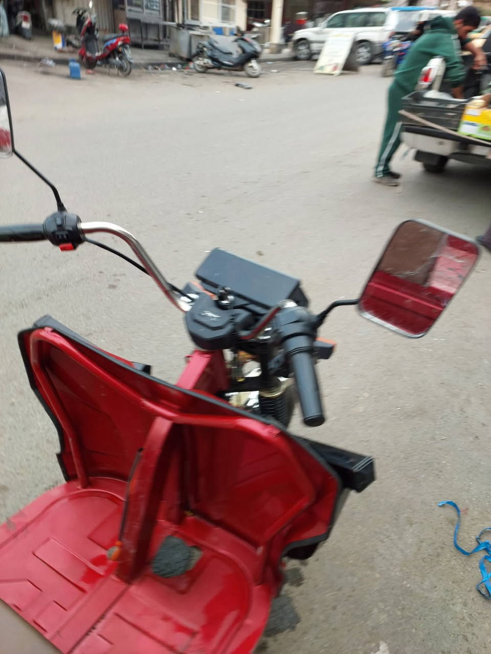 البيع الحجم الوصط الفين 2025 اخت جديده سخدام قليل بطاريات كبار سعر مليون و 150 سكن بغداد متواجد خاص او هاذه رقمي تحياتي ***********
