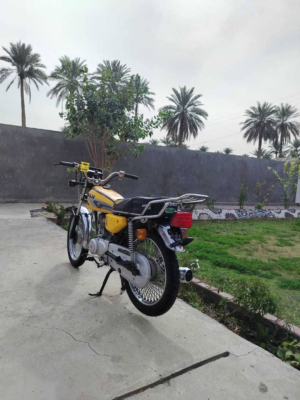 السلام عليكم دراجه تعمير للبيع كلك كلك كلك
بيه جبنه آلكير ذب دهن
السعر ٣٥٠
المكان بابل النيل فرع صياحيه
الرقم  ***********
