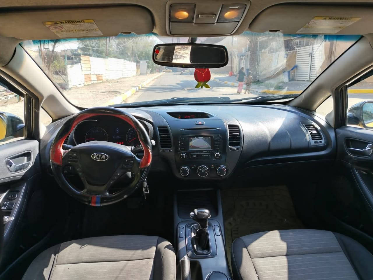 السلام عليكم كيا فورتي 14 وارد حادث جاملغ وبنيد  تكسي مواصفات اي اكس فول تحكمات 3انظمة قياده مري شفط اشاير بالمري قطعتين تبريد محرك 2000جيدي اي السياره جاهزه للاخير كير محرك صدر تبريد غرفتهه كلش جديده تخم تاير نضيف كهربائياتهه كلهه شغاله كلوب ماكو نقص بيهه بسعرمناسب  السعر 85 وبي مجال قليل حك العمله والجيه مكان السياره بغداد الحسينيه ***********
