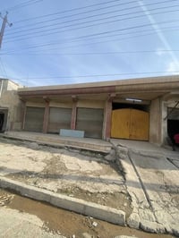 حي سومر السايدين • ١٧٢م • ثلاث محلات وشقة