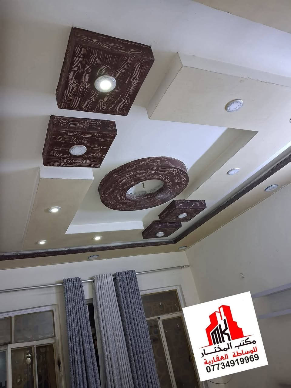 🏠 #للايجـٰآر_في_السيـديـه 🏠
بيت ٥٠ متر جديد 
يحتوي على ٢ غرف نوم وحده منهن سويت 
وصاله ومطبخ وخدمات وسطحين 
وسخان وماطور 
مربع تبوك 
بدل الإيجار ٧٥٠ الف قفل
📱______________  ☎️ 
للاستفسار #مكتب_المختار_للوساطه_العقاريه
اتصال +واتساب 📞 📱 
***********
