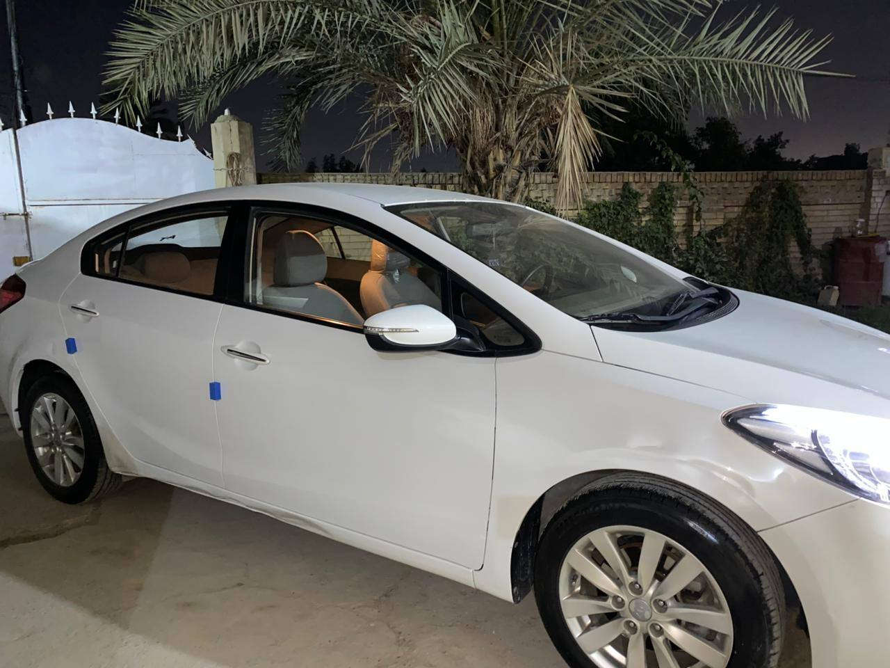 للبيع سيراتو خليجي موديل 2016
فول مواصفات ما عدا الفتحه 
رقم بابل انكليزي 
سنويه 29 محرك 1600 ماشيه 82 
 كفاله من الصبغ حتى الدعاميات
 سياره جديده بالعافيه الياخذها
فقط بارد بسيط 
للاستفسار :
***********
مكان السياره في بابل .
