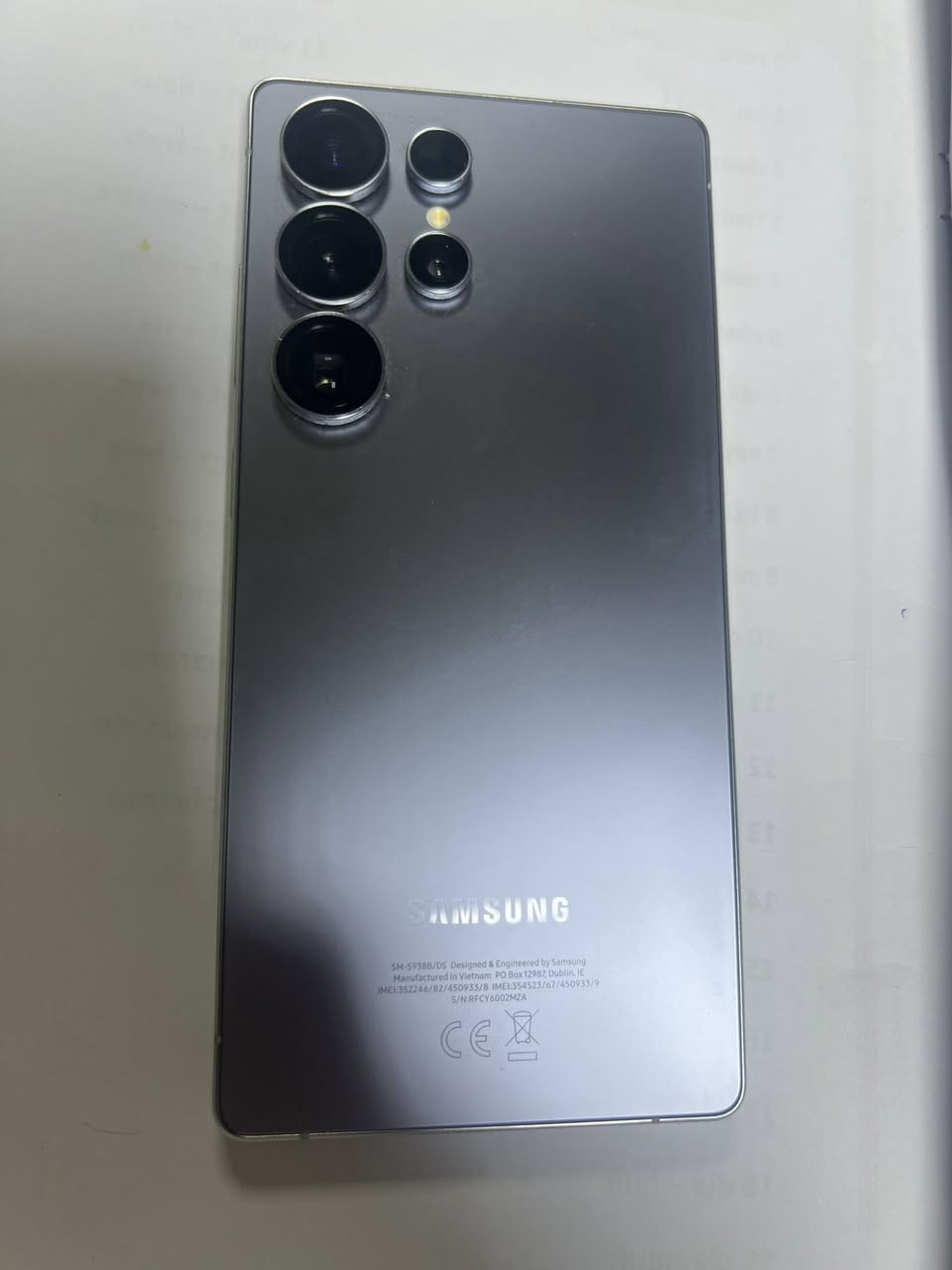 اس 25 الترا ذاكرة ٢٥٦ الجهاز جديد حيل اي شخط مابي كارتون ماله مليون وميه وخمسين وبي مجال للشراي مكاني الدورة ابو دشير ***********
