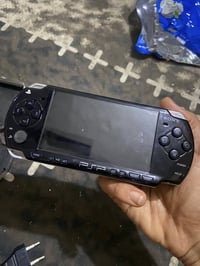 بي اس بي • رام 4 جيجا • بقعة سوداء