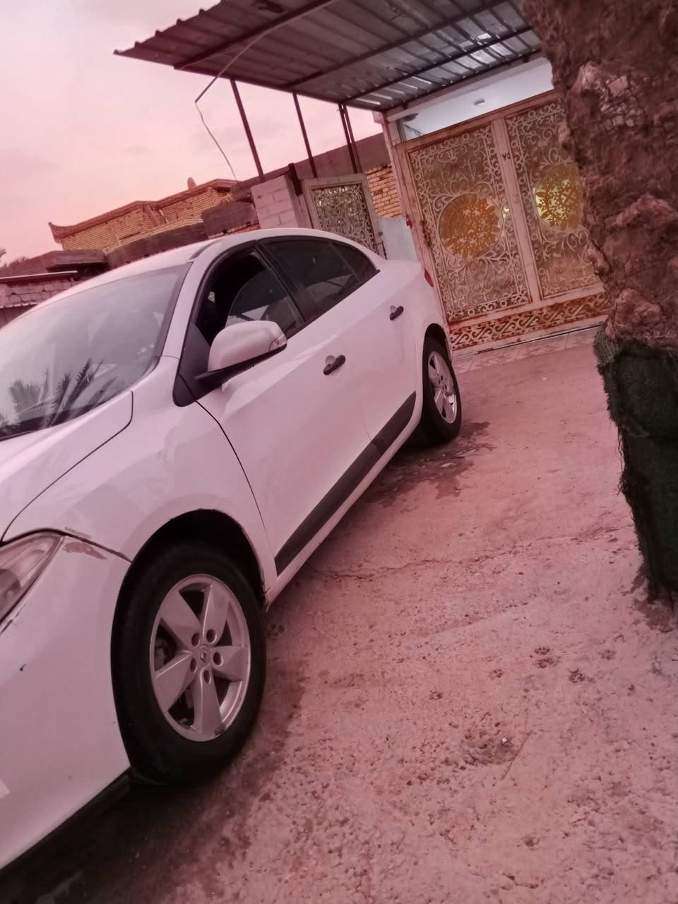 سلام عليكم رينو موديل 13 تبريد محرك سياره جاهزه
السعر 57
***********
